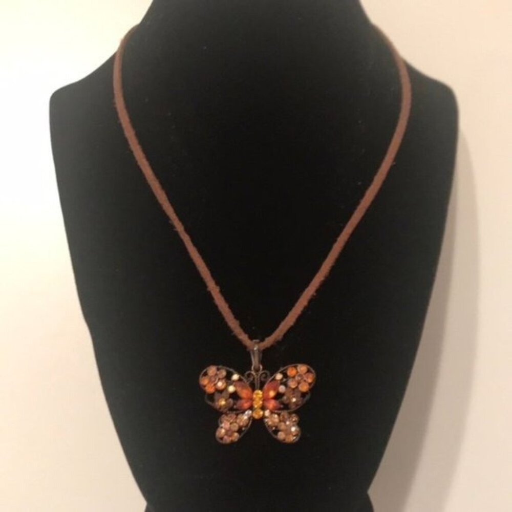 🦋✨ Vintage Butterfly Rhinestone Pendant Necklace | Adjustable Brown Cord